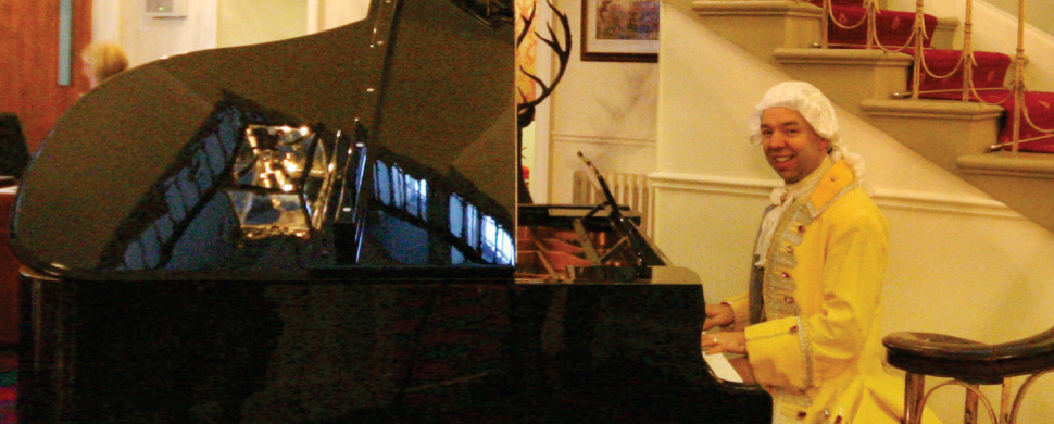 amadeus-piano.jpg